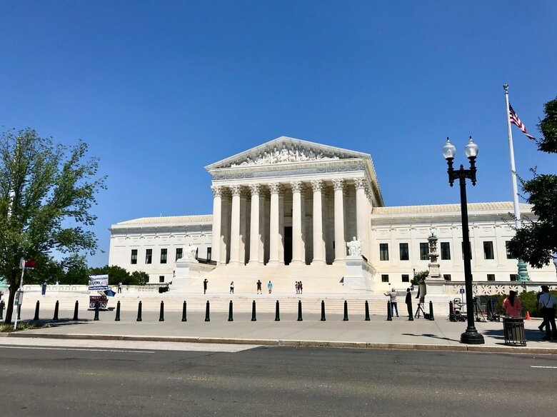 「SCOTUS」はアメリカの連邦最高裁判所（Supreme Court of the United States）