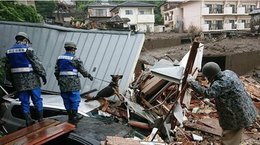 熱海土砂災害でも行方不明者3人発見 自衛隊の「エリート犬」