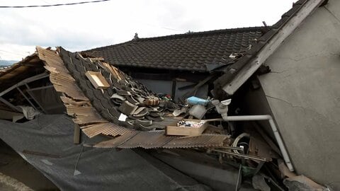 【中継】熊本地震から1カ月、被災地のいま　倒壊家屋そのまま　被害の爪痕色濃く残る