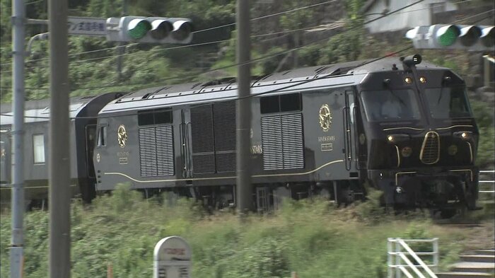 JR九州の豪華クルーズトレイン「ななつ星 in 九州」