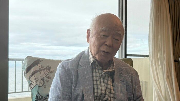 時おり考えつつ、でも言葉は明確だった