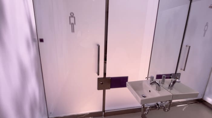 代々木深町小公園のトイレ施錠後(提供:日本財団)
