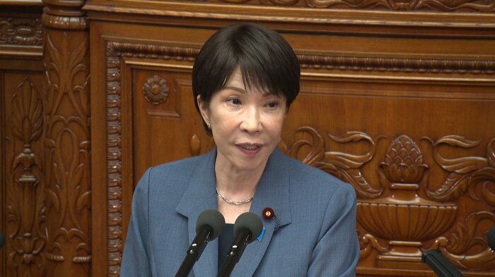 代表質問の答弁に立つ高市総理（7日・衆院本会議）
