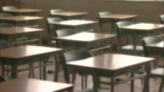 学校での現役教師の盗撮事件が社会問題化している(画像はイメージ)