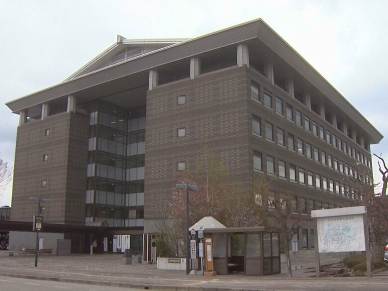 高山市でまた…栗拾い中の70代男性がクマに襲われる 頭から出血し腕の骨を折る重傷 ツキノワグマの親子か｜FNNプライムオンライン