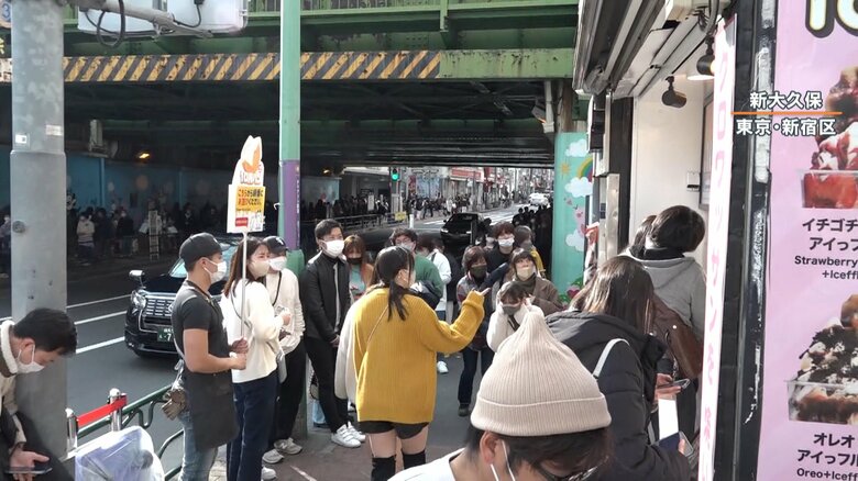 東京・新大久保にできた長い行列