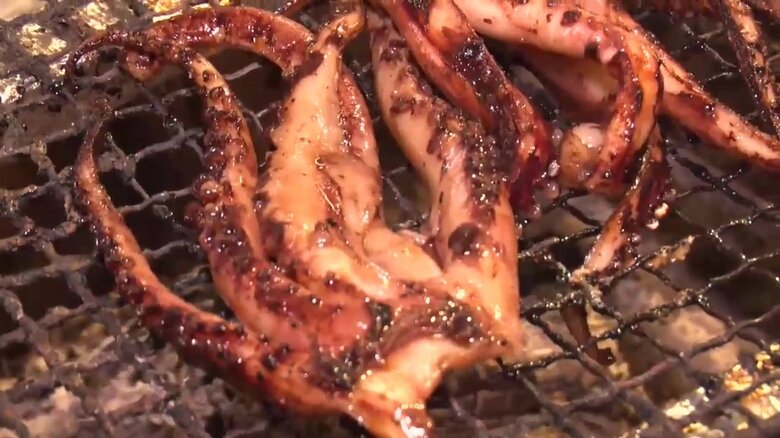 香ばしい香りが広がるイカゲソのポッポ焼き