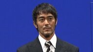 「新参者」主演の阿部寛さん「深い悲しみを感じています…ご縁に心から感謝」　東野圭吾さん（68）死去