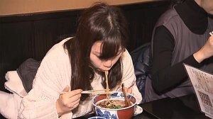 都内のそば店にぎわい 年越しそば求めて...