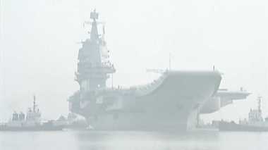 中国・新空母の長い影に潜むもの