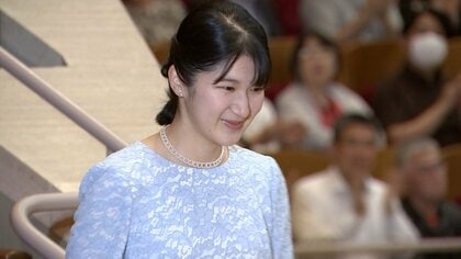 愛子さま日本フィルを初めて鑑賞し笑顔で拍手　「フルートの独奏が後半にあるから聞き逃さないように」天皇陛下からの助言も　創立70周年記念コンサートでマーラー交響曲第8番