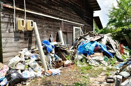 誰もが“ごみ屋敷症候群”になる可能性あり…どう支援すべき? 調査した医師に聞いた「認知症との関係」　