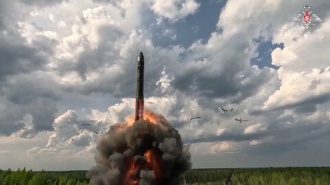 ロシアとベラルーシが核運用で合同演習