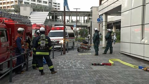 JR東海道線の車内でスプレーか　3人が頭痛など体調不良訴える　川崎駅で停車し警察などが確認中