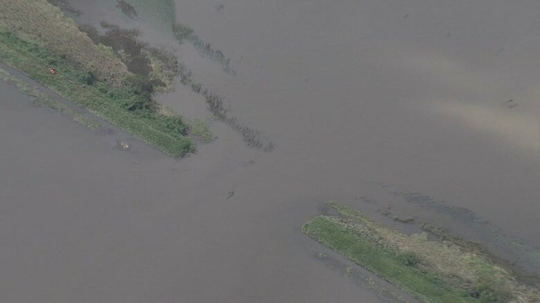堤防決壊の印旛沼で復旧作業　「ダブルパンチになる」雨予報に住民から不安の声　一部地域で停電長期化の可能性｜FNNプライムオンライン