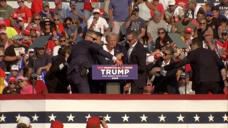 「右耳上部を貫通する銃弾受けた」とトランプ前大統領　演説会場で銃撃…観客1人死亡、2人重体　容疑者は死亡｜FNNプライムオンライン