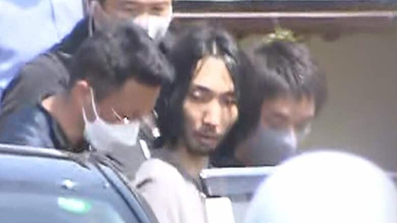 【何が】「降参します」和田敢士容疑者（32）59歳母親と27歳妹を人質に立てこもり…7時間後に警察突入で逮捕　近隣トラブル「ないと思う」　千葉・船橋市｜FNNプライムオンライン