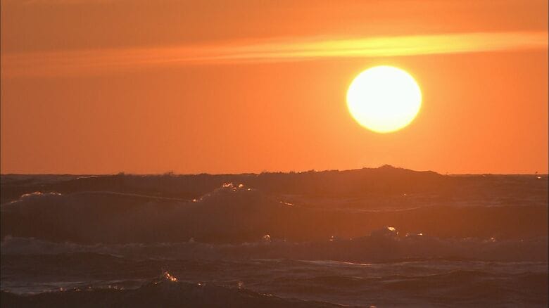 リムジンから夕日を楽しむコースも