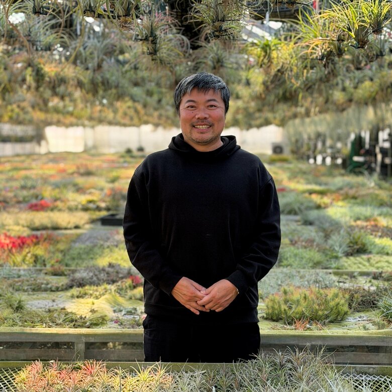 熱帯植物栽培家・杉山拓巳さん