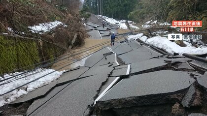 “道路のひび割れ”雪で見えず…車中泊しながら復旧工事をする地元建設会社「一刻も早く普通の生活に…」【能登半島地震】