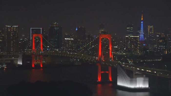 東京アラート 初の週末へ 新宿・歌舞伎町 見回りで注意呼びかけ