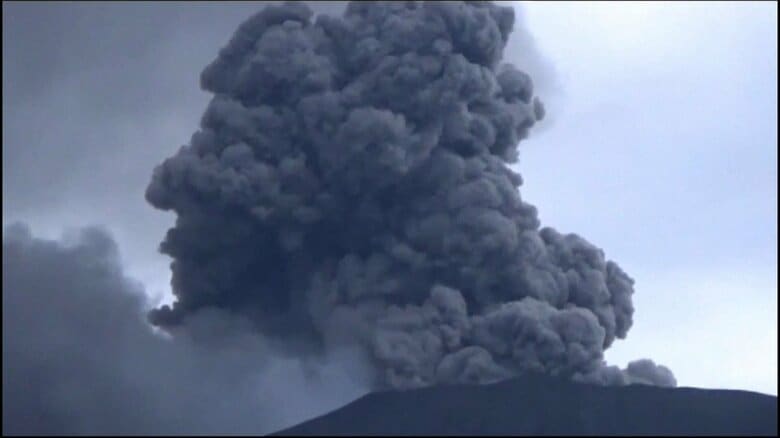 インドネシア火山噴火　死者23人に｜FNNプライムオンライン