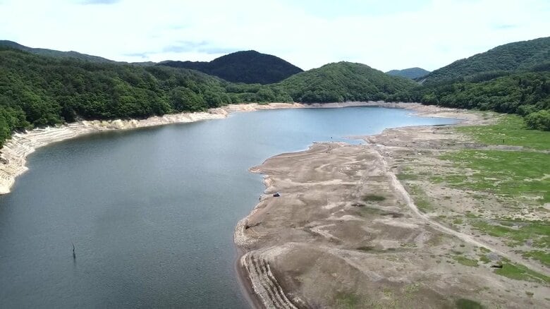 少雪と雨不足が影響か…豊沢ダム貯水率が危機的状況　田んぼへ「番水」開始　農家「降雨願うしかない」【岩手発】｜FNNプライムオンライン