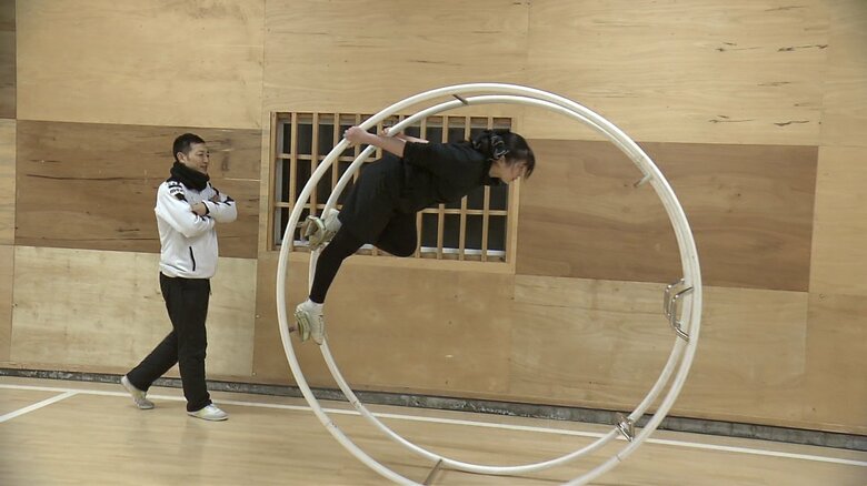 世界の舞台でも「伸び伸び演技したい」と練習に打ち込む船木さん