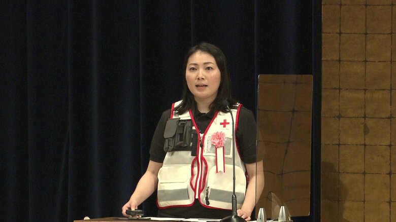 ウクライナでの救援活動について報告する矢田 結さん