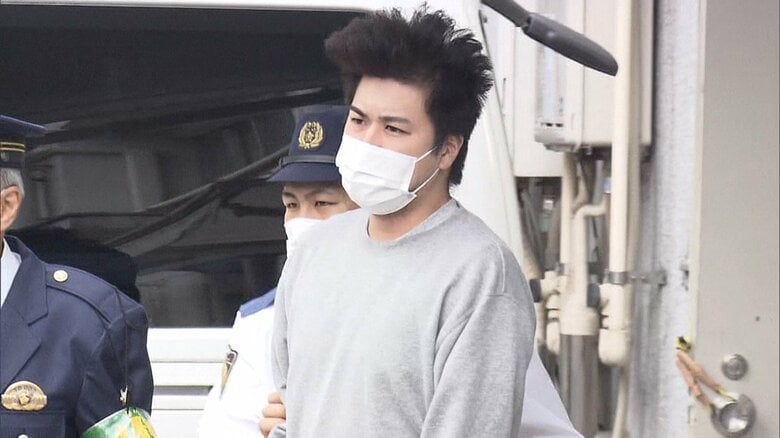 逮捕された無職・石岡樹容疑者（22）（東京・向島署、22日午前）