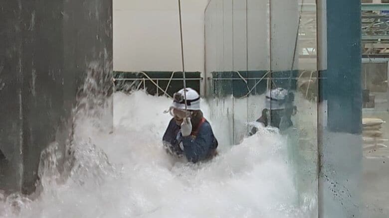 30cm～40cmの津波の威力を体験