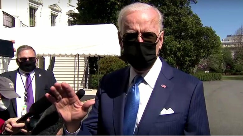 投票に並ぶ有権者に水も提供しないのは「残虐行為だ」と批判するバイデン大統領