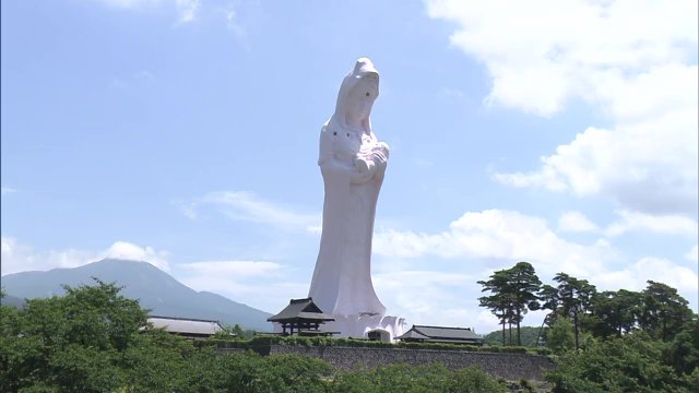 会津村にある会津慈母大観音像（2024年7月撮影）