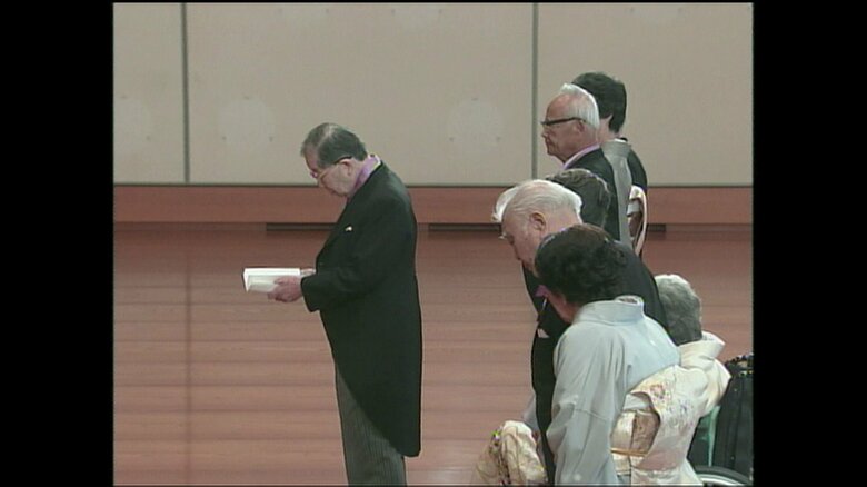 お礼のあいさつを述べる聖路加国際病院・日野原重明理事長