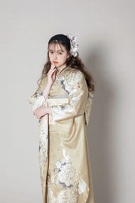 成人式を迎えた女性1000人に聞いた 「振袖はレンタル？購入？」最新調査レポート #振袖gram