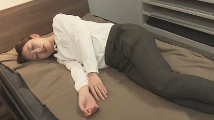 1日の平均睡眠時間　日本は7時間22分で33カ国中最下位…中国は9時間1分　データ分析や最新家電で理想の寝心地を探求