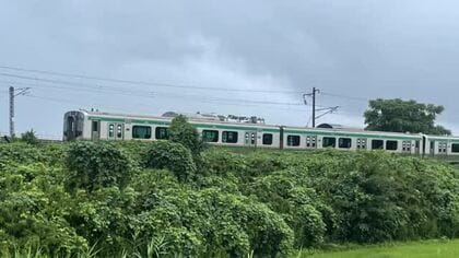 倒木と衝突し停電　JR東北本線 郡山～福島で約9時間運転見合わせ＜8月14日午後4時25分時点＞