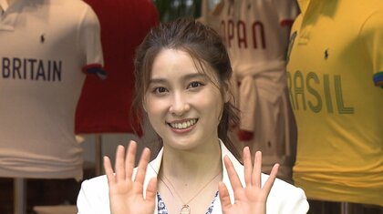 土屋太鳳 クラシックカーに乗り爽やかコーデで登場　カスタムジャケット披露し「チーム土屋で写真撮りたい」