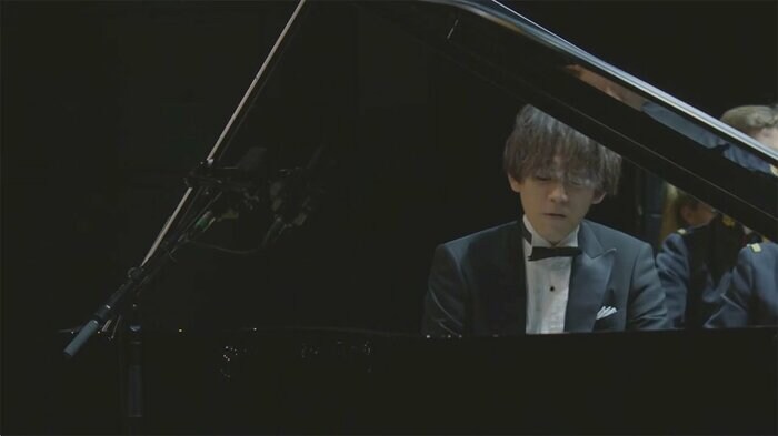 優勝した亀井聖矢さん(20)「Fondation Long-Thibaud, Toi Toi Productions」