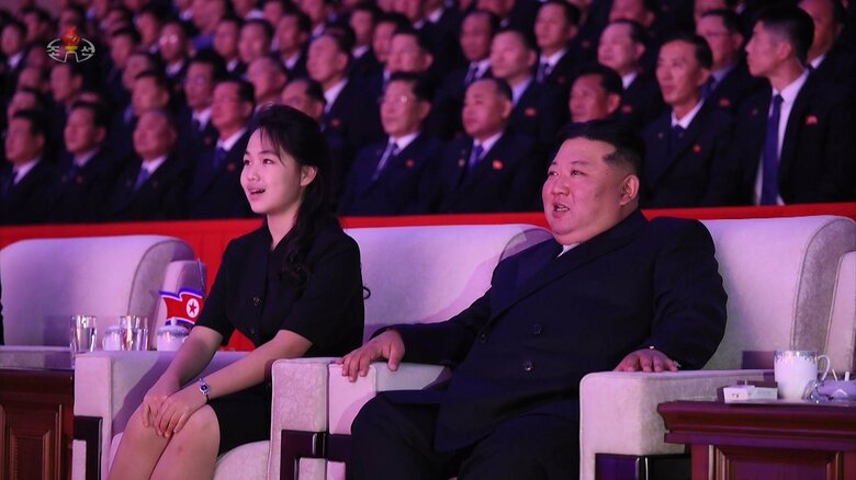金正恩総書記の娘“ジュエ氏”が「戦勝記念日」行事に初出席　妻・李雪主氏も同行｜FNNプライムオンライン