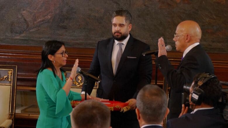 ベネズエラで記者14人が拘束されジャーナリスト団体が非難声明…マドゥロ大統領拘束受けた暫定大統領宣誓式で｜FNNプライムオンライン