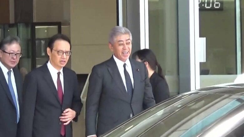 「対話を通じて改善の道を」岩屋前外務大臣率いる訪中団が北京到着　「経済交流を円滑化」強調　日本企業の役員ら約50人参加で30日まで滞在｜FNNプライムオンライン