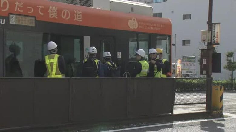 伊予鉄の路面電車走行中に扉開いた事故 原因は「スイッチの不具合」国の運輸安全委が調査結果【愛媛】|FNNプライムオンライン