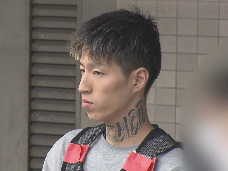 生後3カ月の次女は頭の骨折る大ケガ…幼い娘2人を約7時間放置した疑いで両親逮捕の事件「床に落とした」と当時説明|FNNプライムオンライン