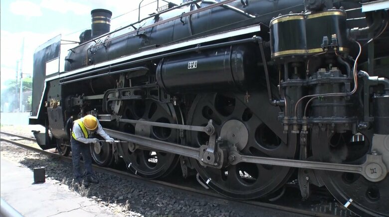 停車中に点検も行う