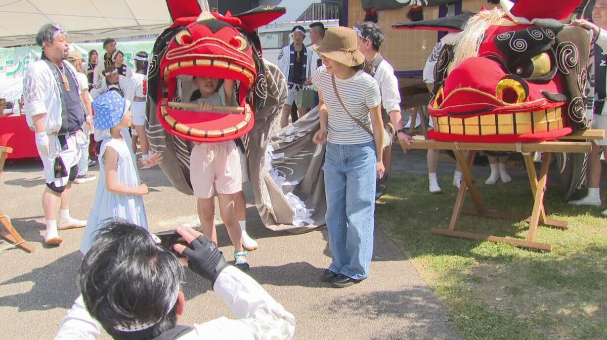 木製 獅子頭 福敏 作 2008年制作 獅子舞 祭具 状態良好 獅子頭は重かった」 獅子舞など地域文化に親子で親しむイベント 太鼓や