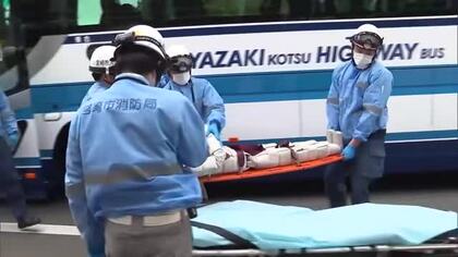 来年の宮崎国スポ・障スポを前に高速道路上でバス事故を想定した合同訓練