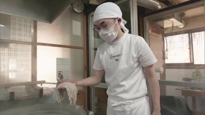 創業100年の老舗店を守る！化学の研究生かしそば作りに挑戦　“経験値”と“計算式”でおいしい「西馬音内そば」を…