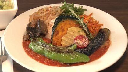 採れたて新鮮野菜たっぷりのランチはいかが？100年続く農園5代目が作る“絶品ハヤシライス”は自慢のトマト尽くし