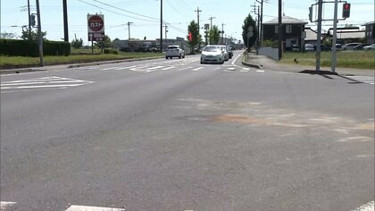 バイク運転の高3男子生徒が意識不明　右折車と衝突　現場は片側1車線のT字路交差点　茨城・水戸市